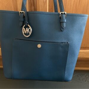 Royal powder blue early edition Michael Kor’s bag.